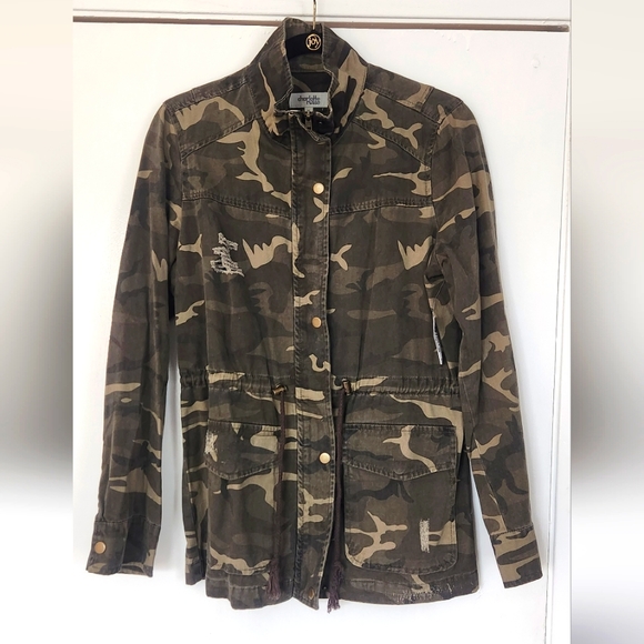 Charlotte Russe Jackets & Blazers - Charlotte Russe Distressed since waist camouflage jacket womans size med
